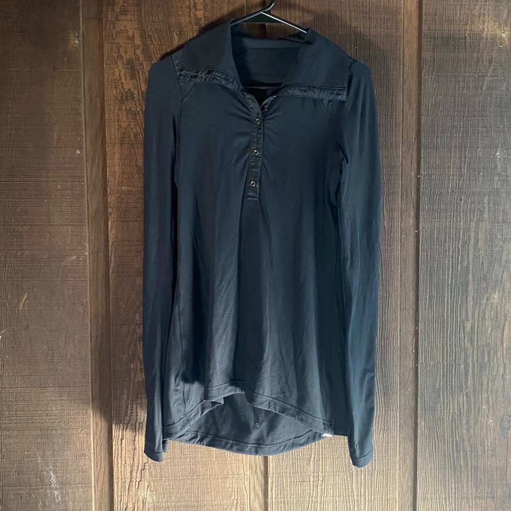Lululemon Long Sleeve Quarter Button Up Blouse Workout Shirt Size Large